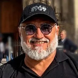 Newton Maximo