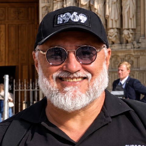 Newton Maximo